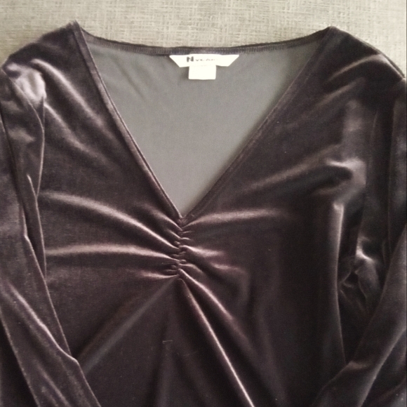Nygard Collection Brown Stretch Velvet Top M - Picture 3 of 5